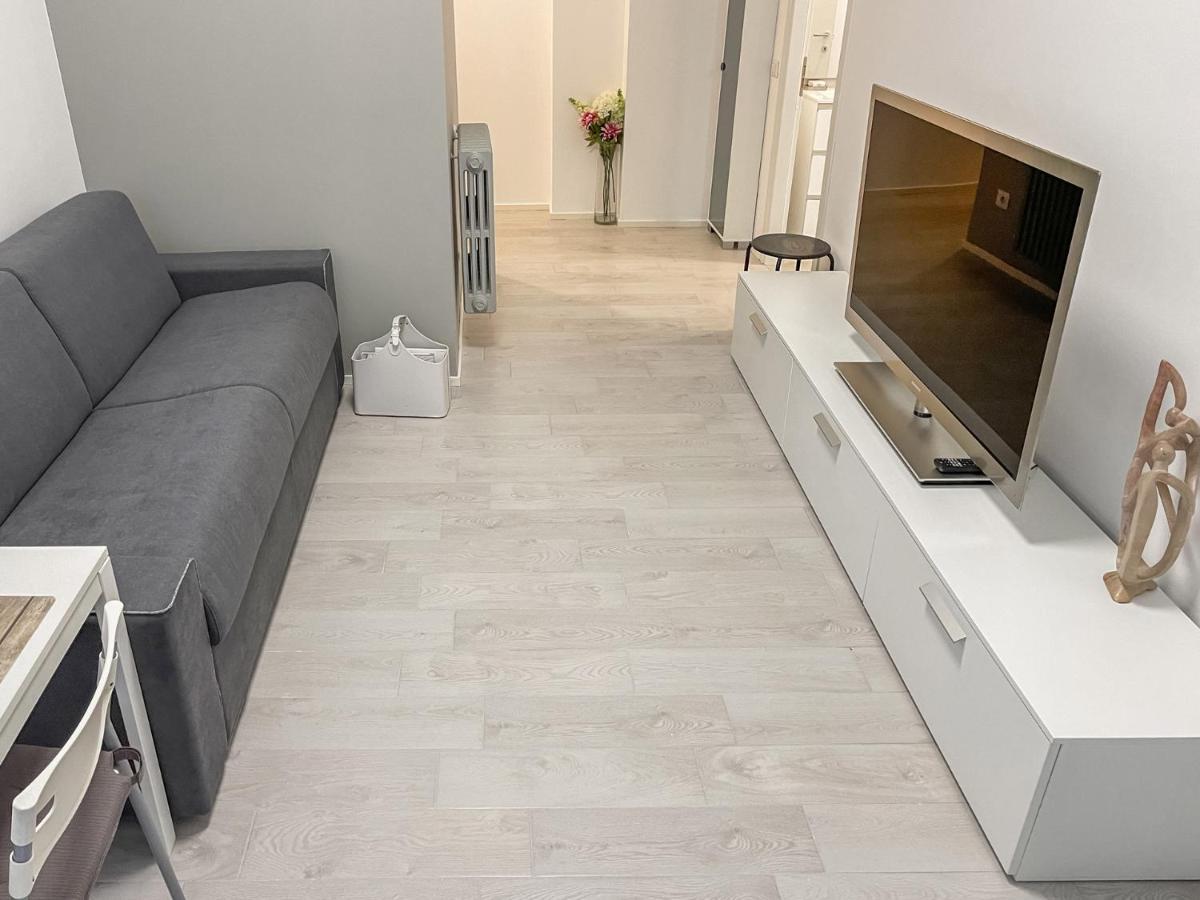 Bnb Capital Milano Moscova - White Zewnętrze zdjęcie