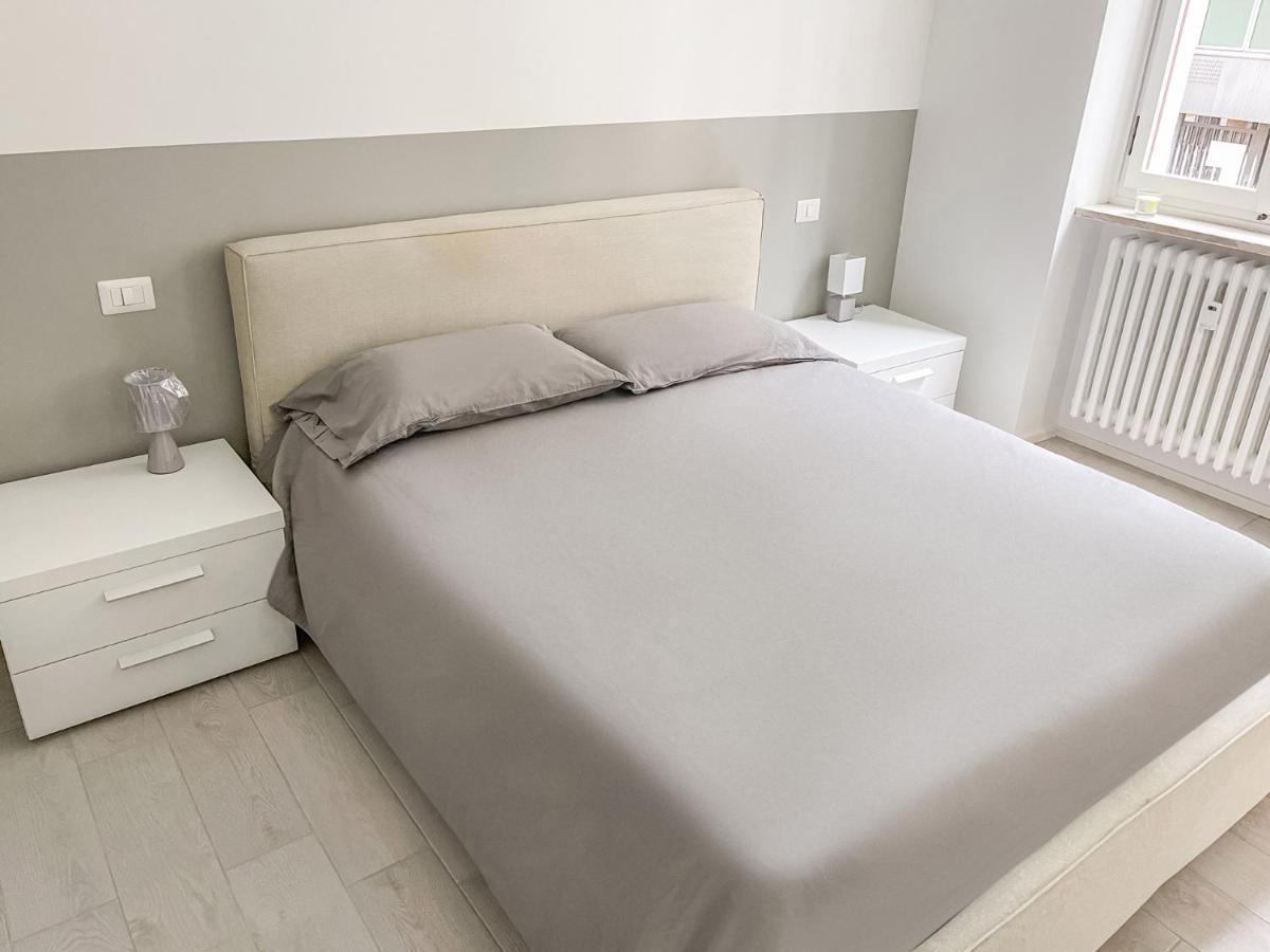 Bnb Capital Milano Moscova - White Zewnętrze zdjęcie