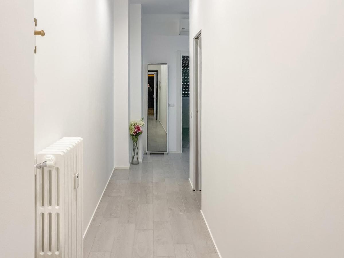 Bnb Capital Milano Moscova - White Zewnętrze zdjęcie